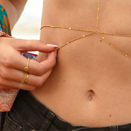 DIY tutorial: This is how to design your own trendy body chain