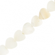 Shell beads heart White