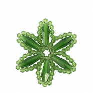 Top Faceted charms flower Grass Green