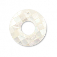 Shell pendants donut White (natural colour)