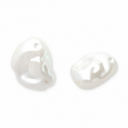 Imitation freshwater pearls White