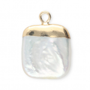 Imperfect freshwater pearls charm square Gold-Natural White