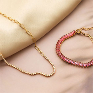 Inspirational Sets Tips for presenting ready to wear bracelets and jewellery