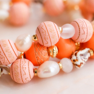 Inspirational Sets Jewellery inspiration with wooden beads