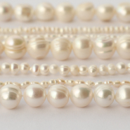 NEW New collection of freshwater pearls