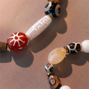 Inspirational Sets Create beautiful necklaces and bracelets with natural stone beads