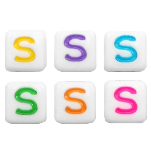 Acrylic letter beads letter S Multicolour-White