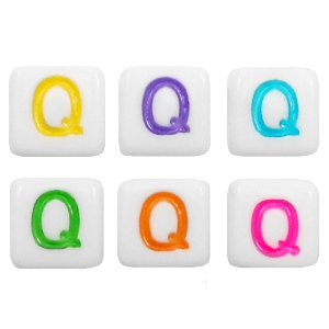 Acrylic letter beads letter Q Multicolour-White