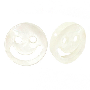 Shell beads smiley White (natural colour)