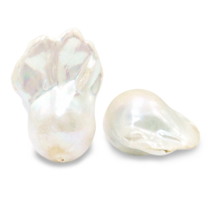 BQ Freshwater pearls irregular Natural White