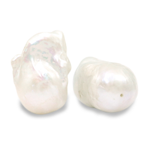 BQ Freshwater pearls irregular drop Natural White