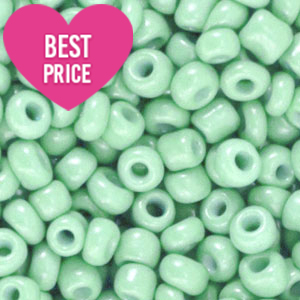 Glass seed beads 6/0 (4mm) Spring Bud Green