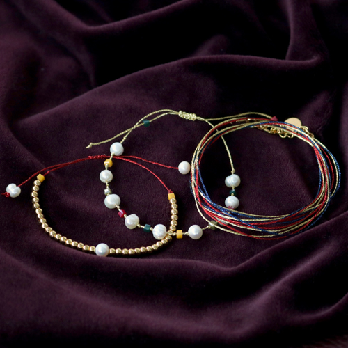 DIY macram&eacute; bracelets -> get inspired!