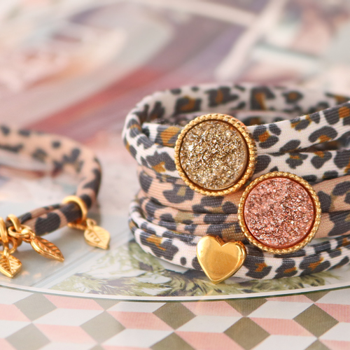Make cute bracelets and hair elastics with stitched elastic ribbon leopard: