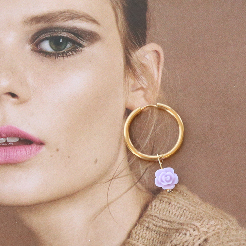 Make nice earrings, bracelets and rings with the new rose beads: