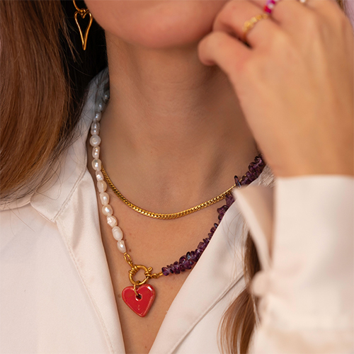 Get creative for a stunning Valentine's Day collection