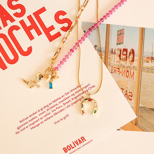 Create unique jewellery with hearts, country, and smiley charms