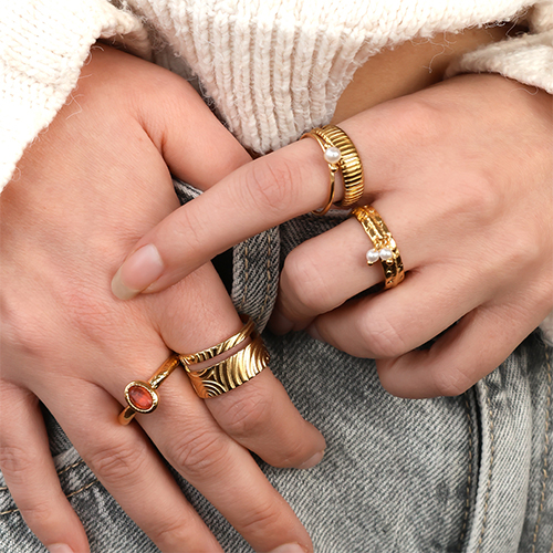 Get inspired by our trendy stainless steel rings