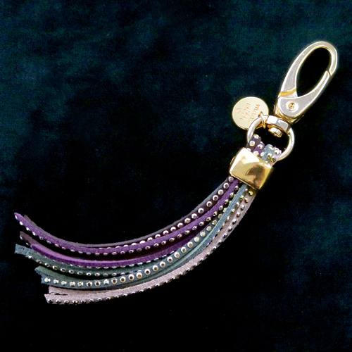 Shiny jewellery of faux suede with strass, Swarovski and DQ metal