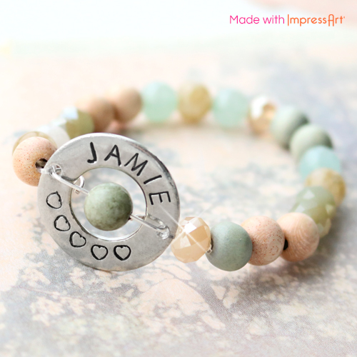 Pretty jewellery of natural stone beads in combination with wood, faceted beads and ImpressArt