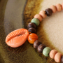 All natural! This is how you create the perfect bracelets with wooden beads