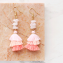 Make your collection summer proof and create earrings with the 3-layer tassels.