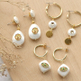 Get started and make trendy jewellery with the pearl shine shell items in combination with the zirconia brass elements