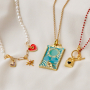 Create cheerful jewellery with these trendy charms and clasps