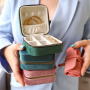 Handy compact jewellery travel case and travel box