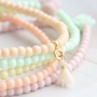Musthave bracelets in pastel colours with opaque glassbeads 