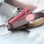 Create trendy Cuoio keychains, to keep or to give as a present!