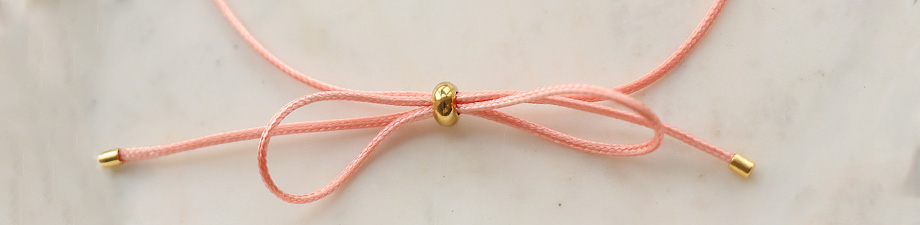 Coloured elastic cord