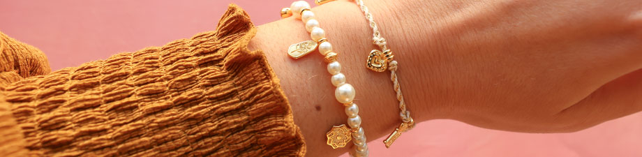 New in DQ metal charms