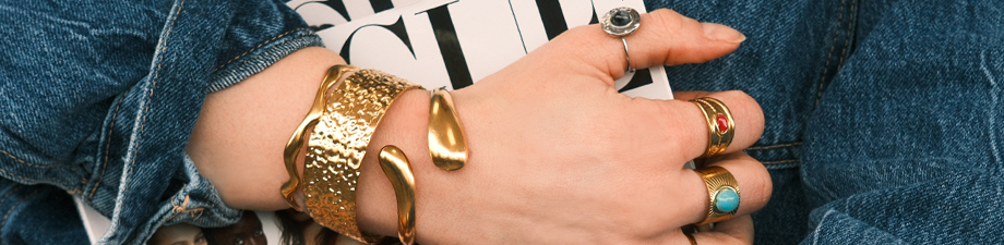 New stainless steel bangle bracelet collection